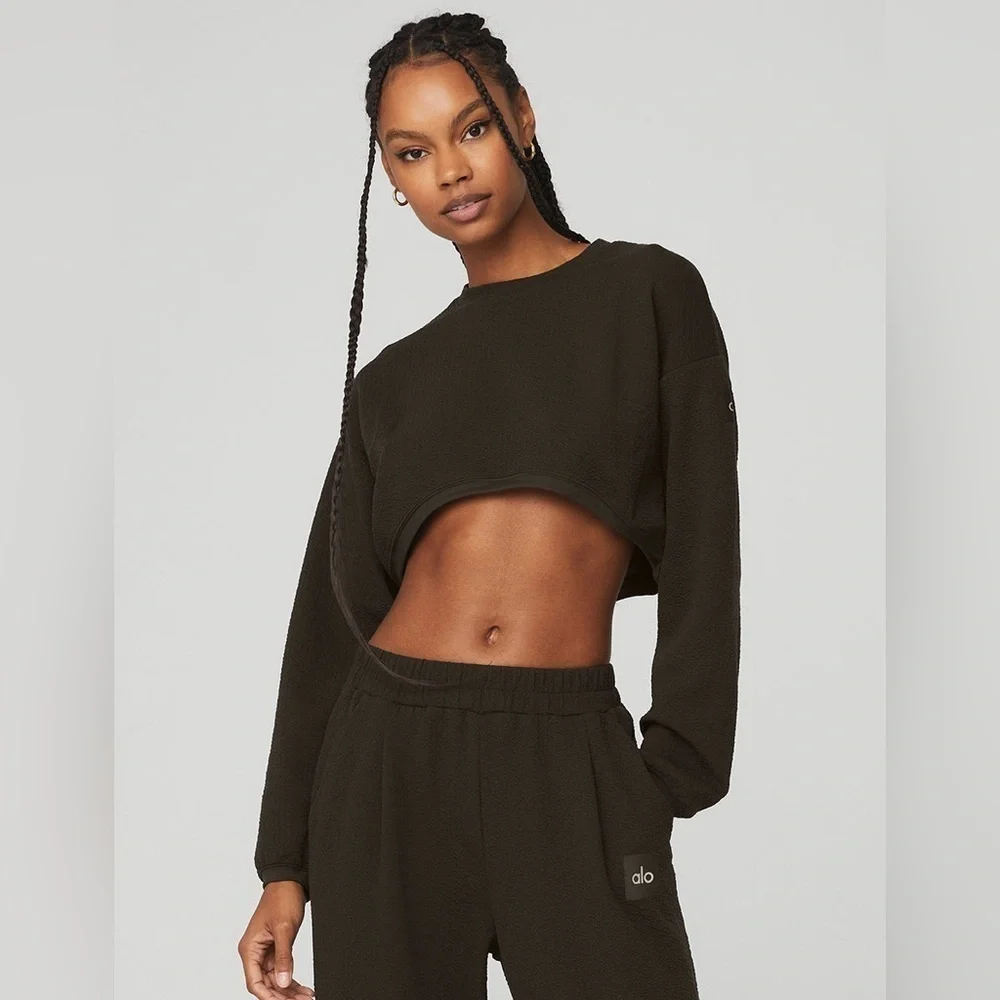 Alo Cropped Tailored Crew Neck Sweatshirt